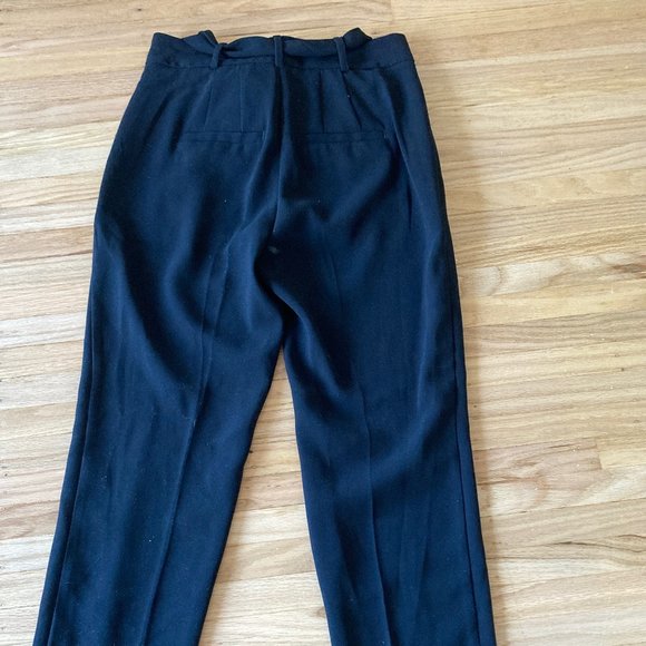 RW & Co. high-waist tapered ankle pant - Picture 3 of 4